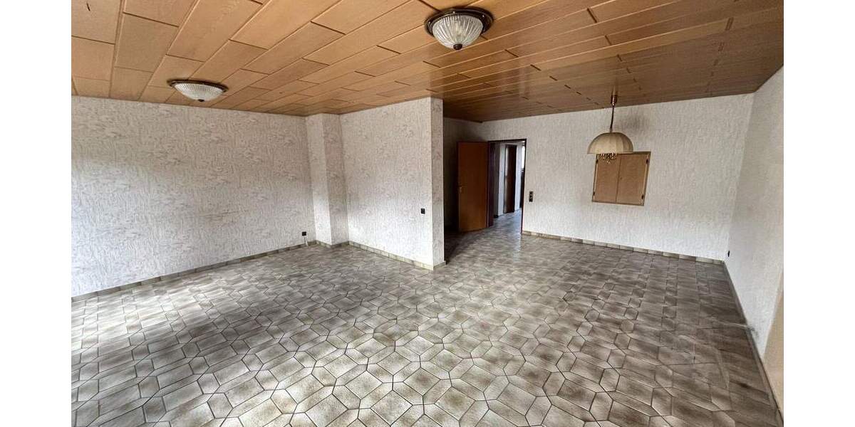 Reihenmittelhaus Langenfeld Richrath - 5 Zimmer, 150 m&sup2;, 498.000&euro; | Angebot:25796578