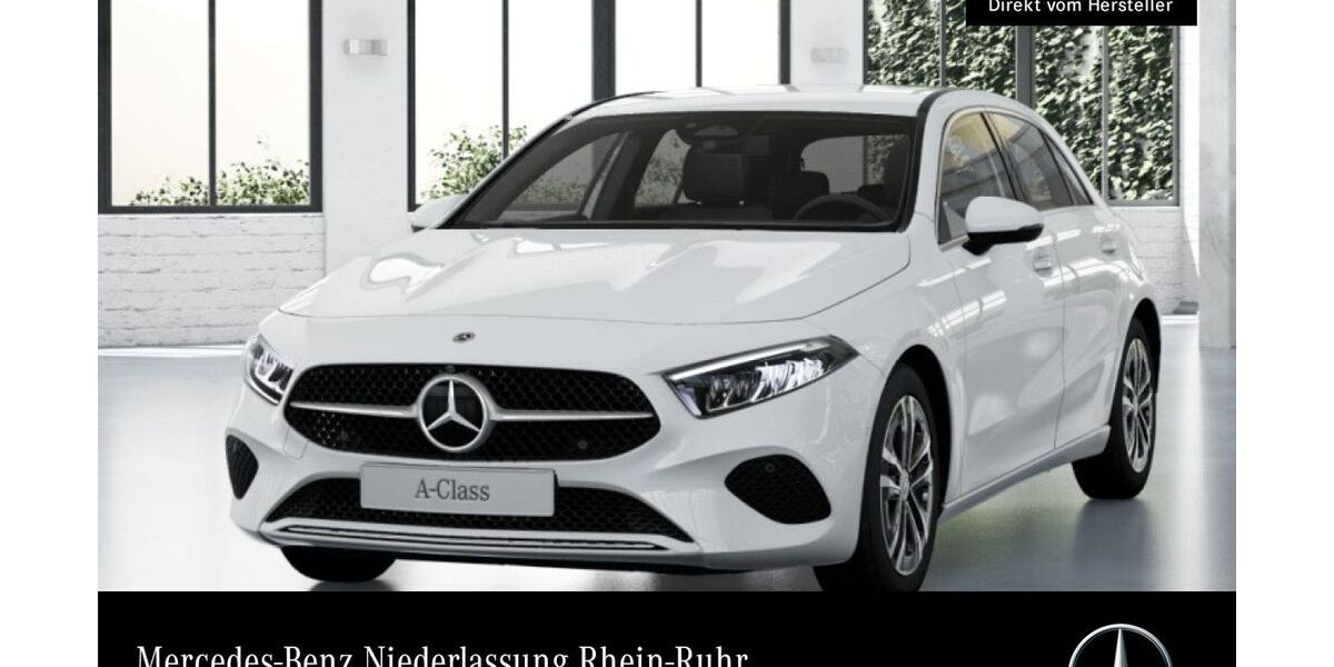 Mercedes-Benz A 180 9.900 km 33.990 &euro; Düsseldorf 40470