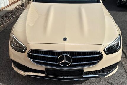 Mercedes-Benz E 200 220.000 km 22.000 &euro; Wuppertal 42389