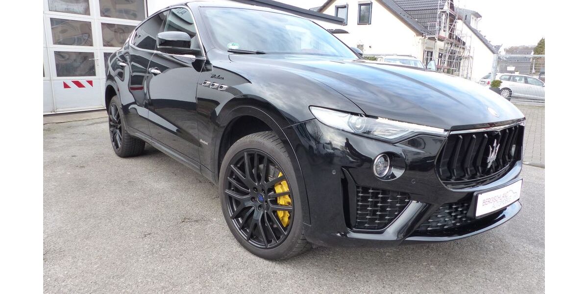 Maserati Levante 68.500 km 45.950 &euro; Solingen 42699