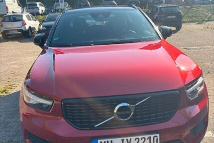 Volvo XC40 82.000 km 25.900 &euro; Mülheim an der Ruhr 45481