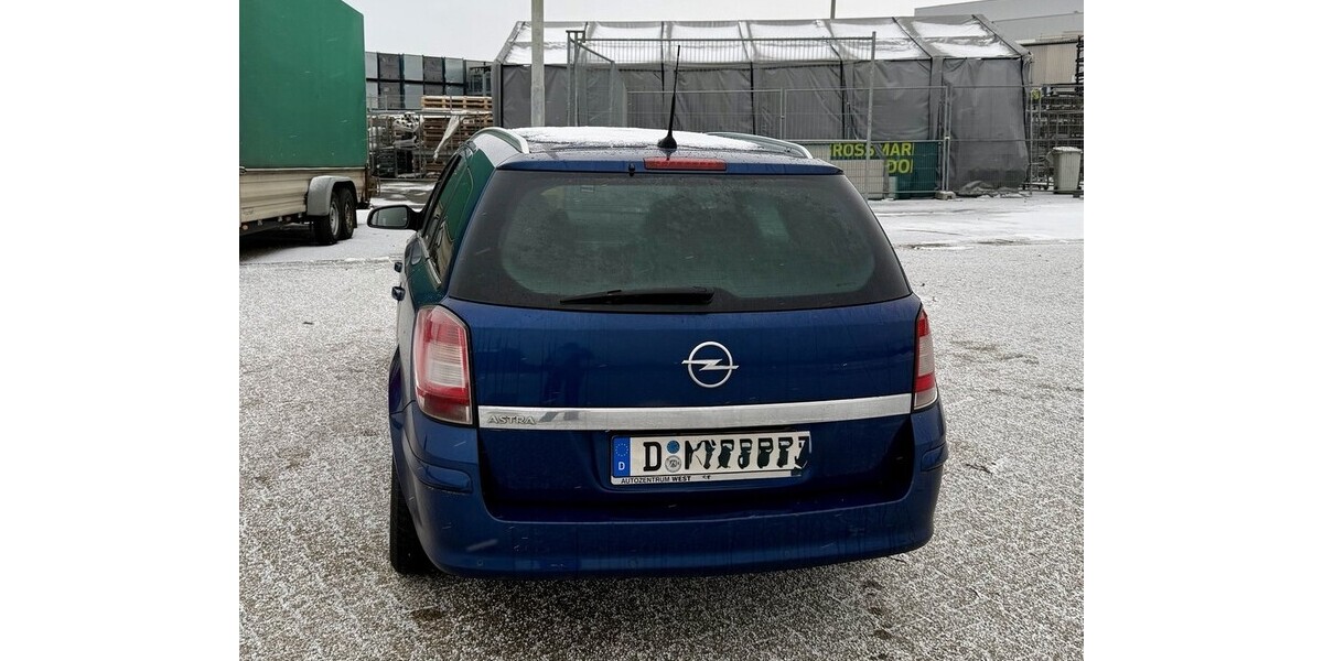 Opel Astra 220.000 km 2.500 &euro; Düsseldorf 40213