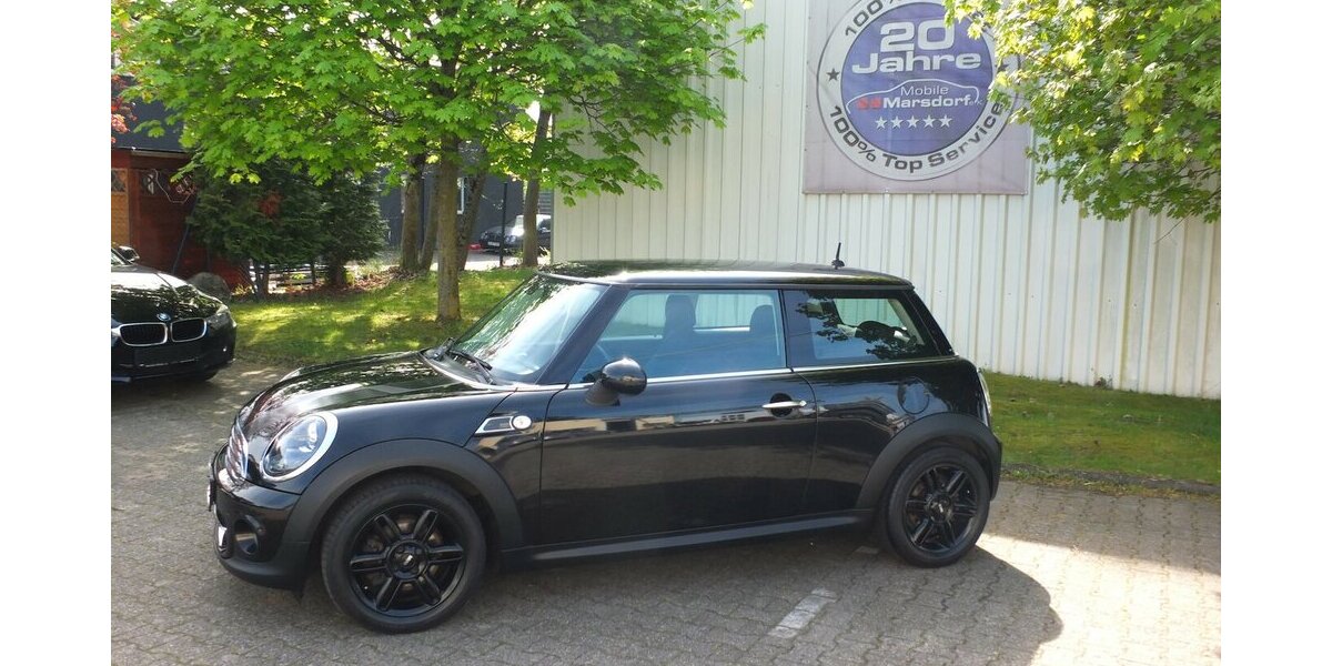 Mini Cooper BAKER STREET XENON KLIMAAUTOM SITZHEIZUNG 114.143 km 8.898 &euro; Köln 50858