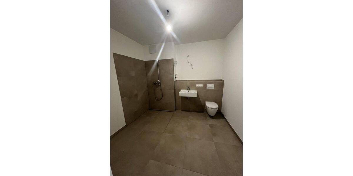 Etagenwohnung Frechen Hücheln - 3 Zimmer, 87 m&sup2;, 1.570&euro; | Angebot:26805797