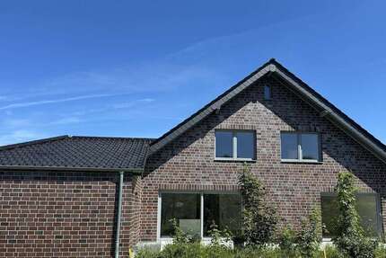 Haus Korschenbroich - 3 Zimmer, 195 m&sup2;, 798.000&euro; | Angebot:26723457