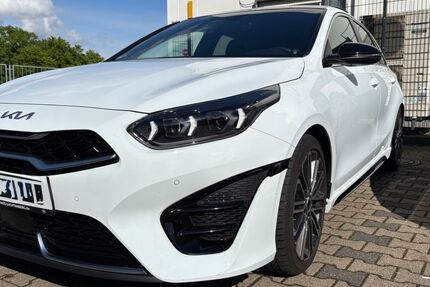 Kia ceed / Ceed 13.000 km 25.200 &euro; Remscheid Lennep 42897