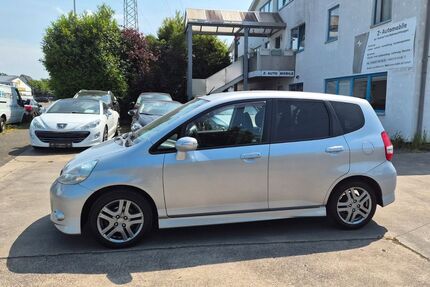 Honda Jazz 165.021 km 4.500 &euro; Hilden 40721