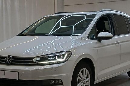 VW Touran 46.000 km 29.880 &euro; Meerbusch 40668