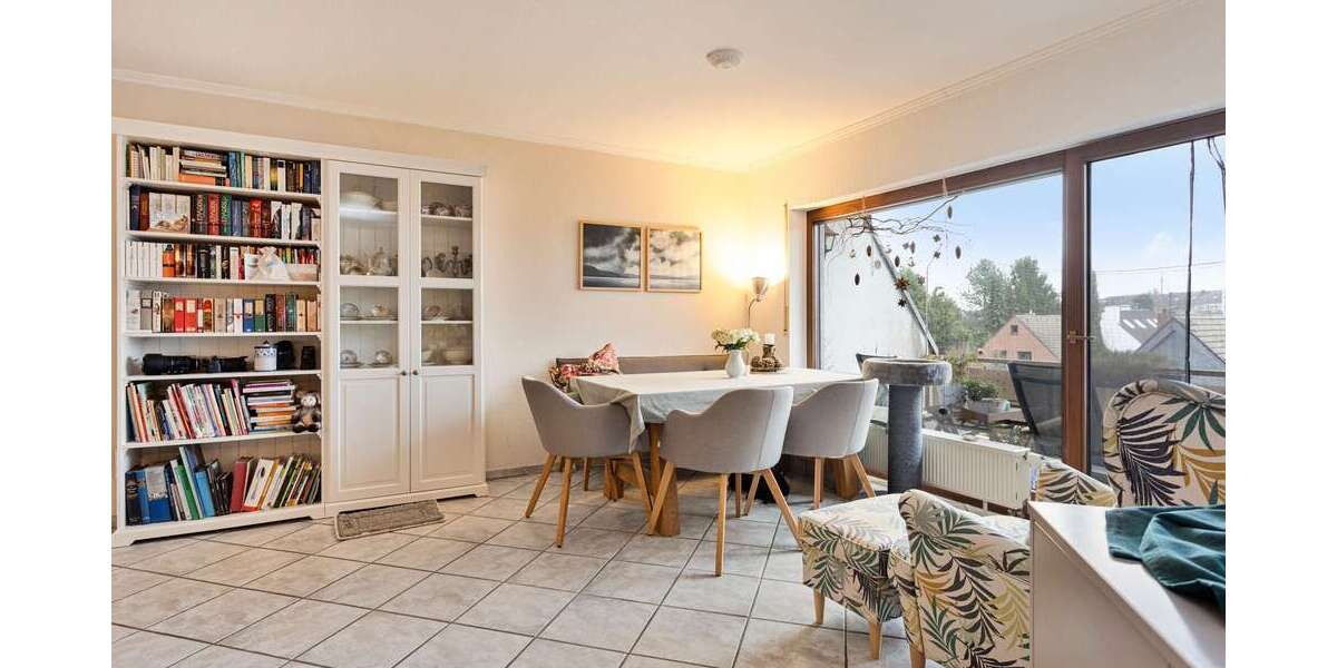 Etagenwohnung Meerbusch Kierst - 3 Zimmer, 100 m&sup2;, 398.000&euro; | Angebot:25646009