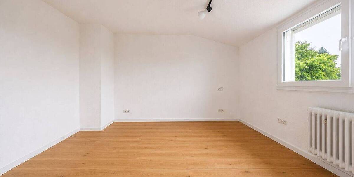 Einfamilienhaus Remscheid Süd - 8 Zimmer, 260 m&sup2;, 1.150.000&euro; | Angebot:26805125