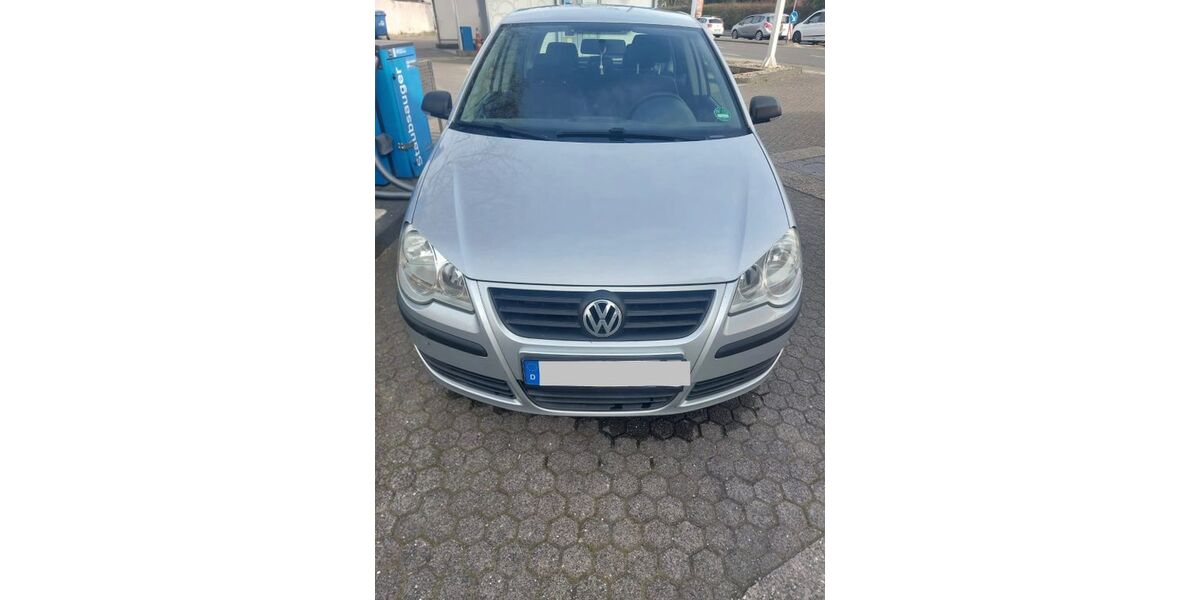 VW Polo 169.000 km 2.800 &euro; Köln 51105