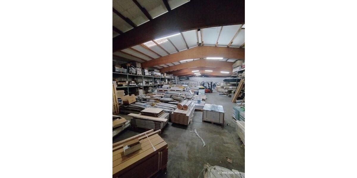 Köln-Ehrenleld (Bickendorf) freitragende Gewerbehhalle mit Büro, Verkaufs- und Ausstellungsfläche (ca. 1000 m²) + ca. 450 m² Parkplätze U-Bahn-Haltestelle Akazienweg - Gewerbeobjekt Köln Ehrenfeld | Angebot:25968416