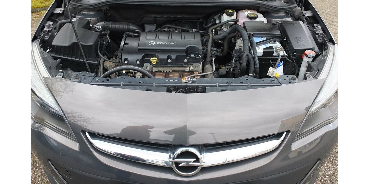 Opel Astra ACTIVE KLIMAANLAGE 17 ZOLL LMF TEMPOMAT 92.855 km 7.598 &euro; Köln 50858