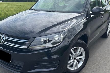 VW Tiguan 171.000 km 8.999 &euro; Willich 47877