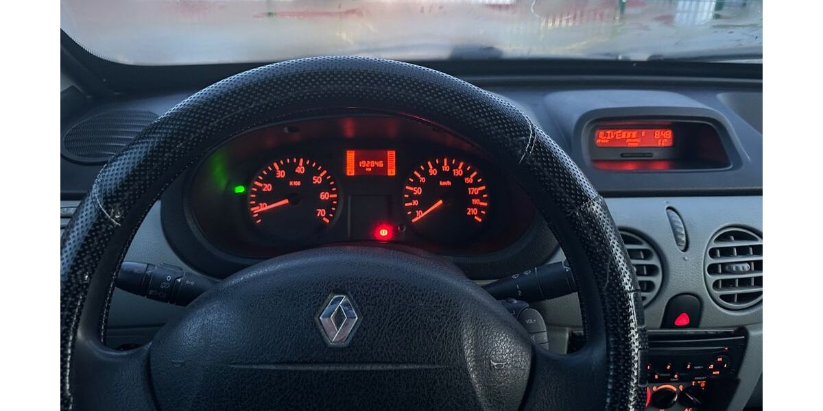 Renault Kangoo 198.426 km 2.600 &euro; Monheim am Rhein 40789