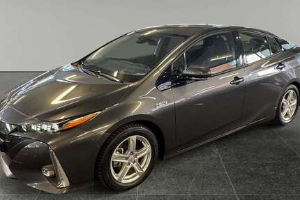 Toyota Prius 32.843 km 24.890 &euro; Düsseldorf 40233