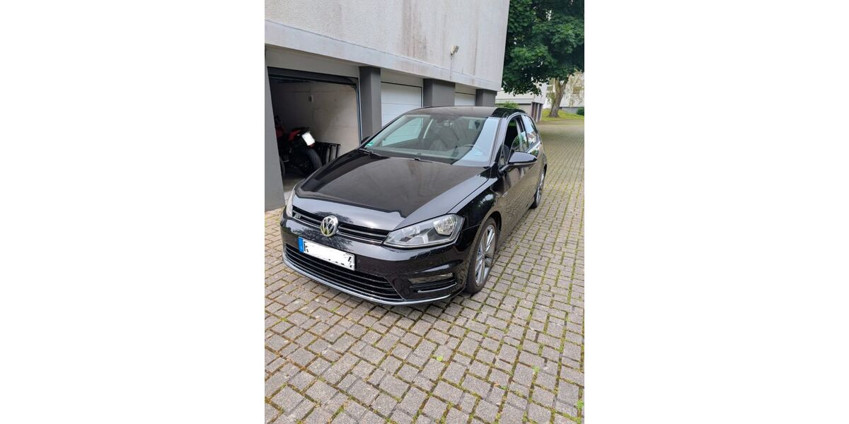VW Golf 103.000 km 10.900 &euro; Remscheid 42855