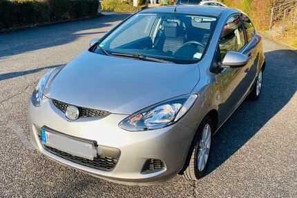 Mazda 2 89.000 km 3.700 &euro; Ratingen 40882