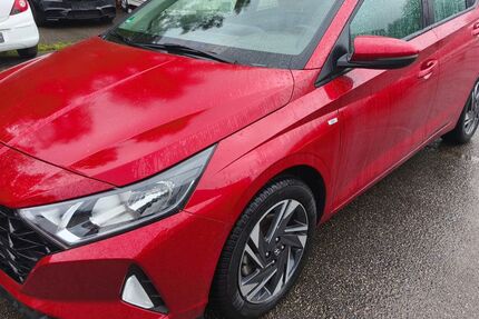 Hyundai i20 65.000 km 13.800 &euro; Solingen 42651