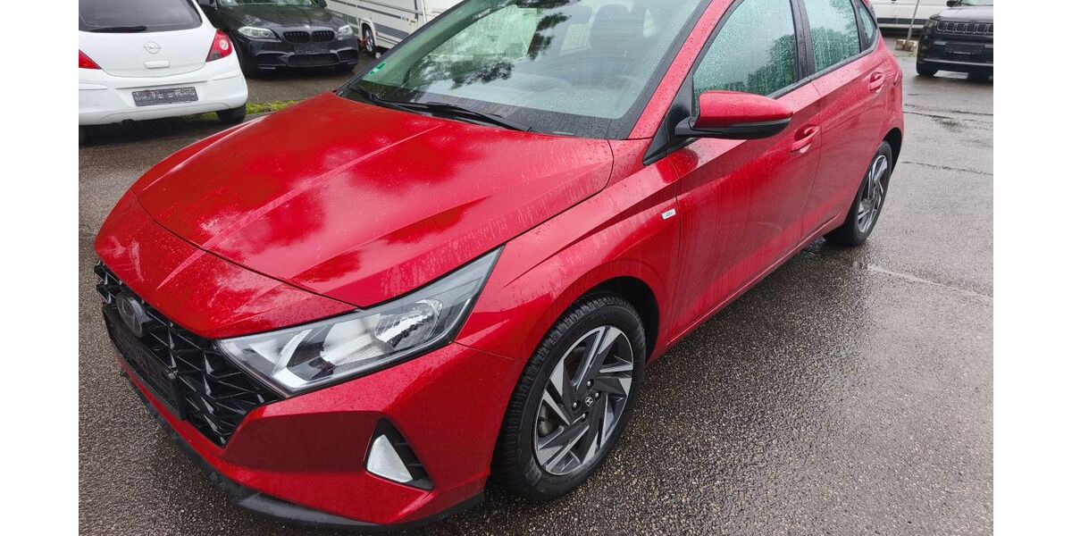 Hyundai i20 65.000 km 13.800 &euro; Solingen 42651