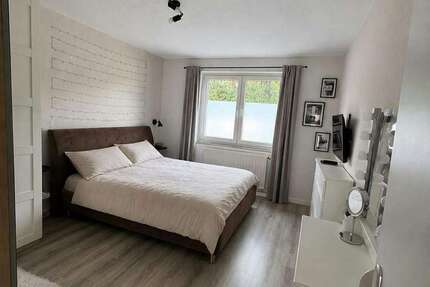 Zimmer Köln Longerich - 1 Zimmer, 1.350&euro; | Angebot:27103780