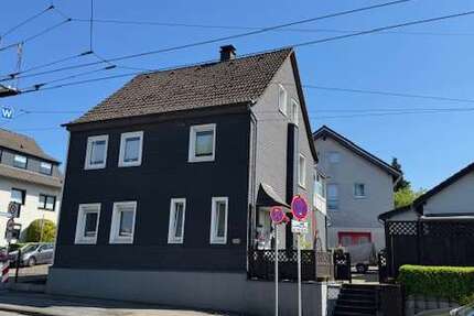 Haus Solingen Mitte - 7 Zimmer, 170 m&sup2;, 325.000&euro; | Angebot:26271087