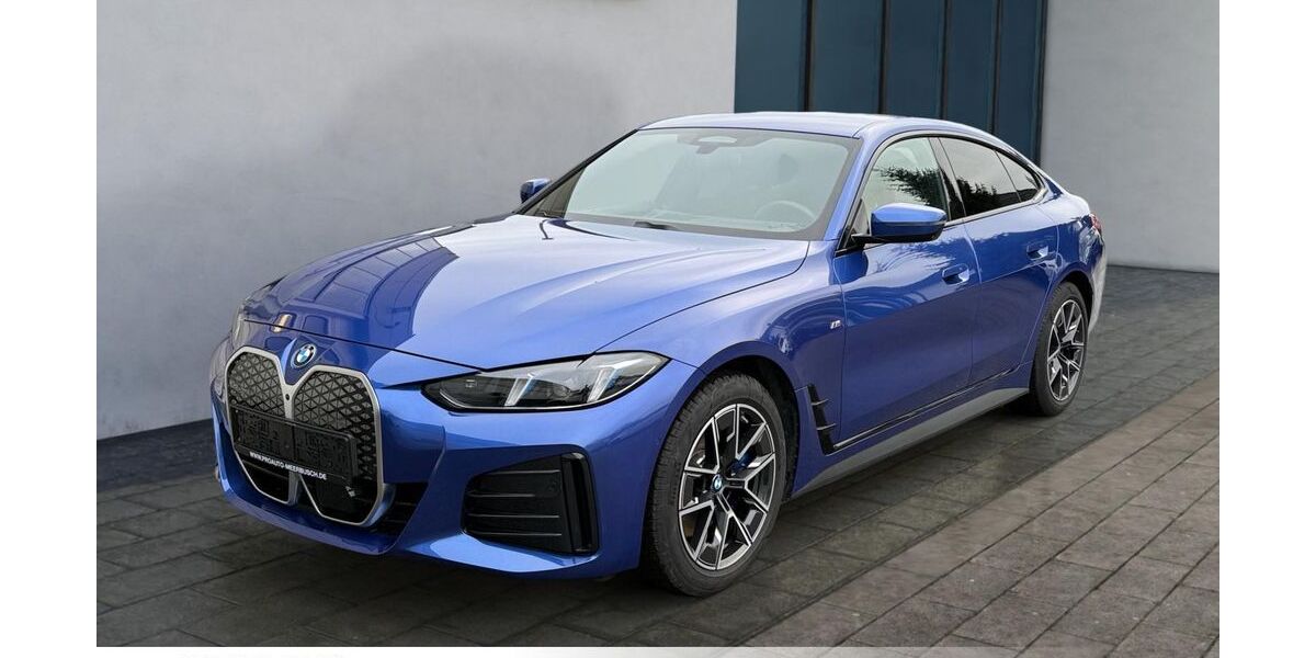 BMW i4 12.500 km 46.990 &euro; Meerbusch 40668