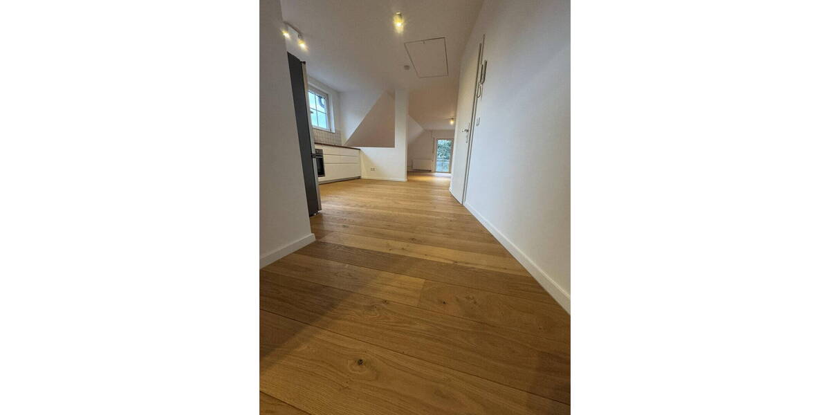 Etagenwohnung Düsseldorf Kaiserswerth - 2 Zimmer, 75 m&sup2;, 1.695&euro; | Angebot:26790492