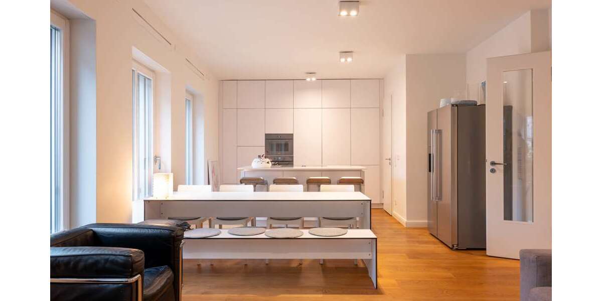 Etagenwohnung Düsseldorf Altstadt - 2 Zimmer, 77 m&sup2;, 910.000&euro; | Angebot:25444190