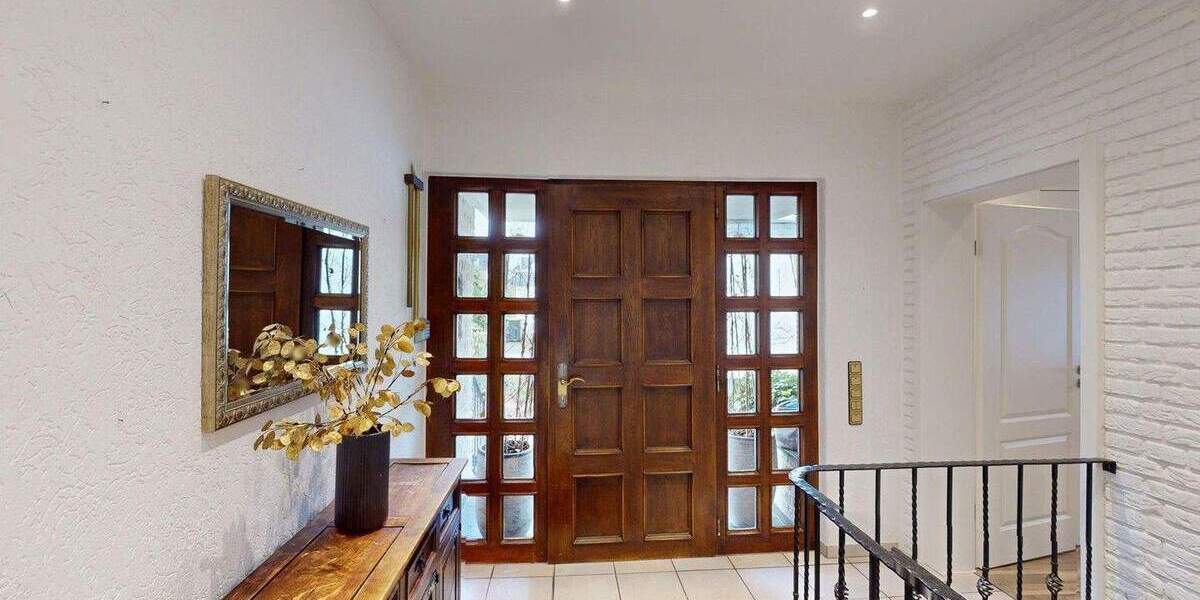 Einfamilienhaus Ratingen West - 6 Zimmer, 268 m&sup2;, 935.000&euro; | Angebot:25721386