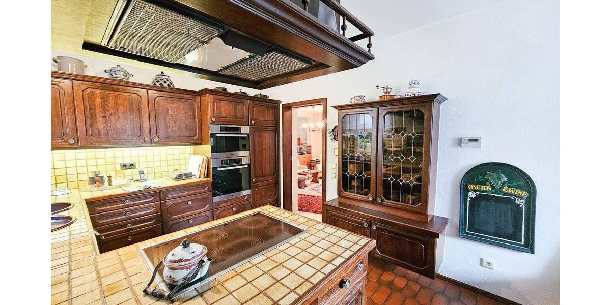 Mehrfamilienhaus, Wohnhaus Leverkusen Lützenkirchen - 5 Zimmer, 193 m&sup2;, 580.000&euro; | Angebot:26220690