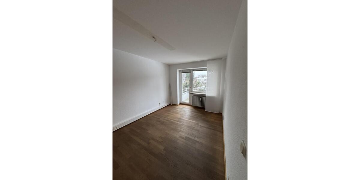 Gewerbeobjekt Düsseldorf Stadtbezirk 5 - 2.250&euro; | Angebot:26269414