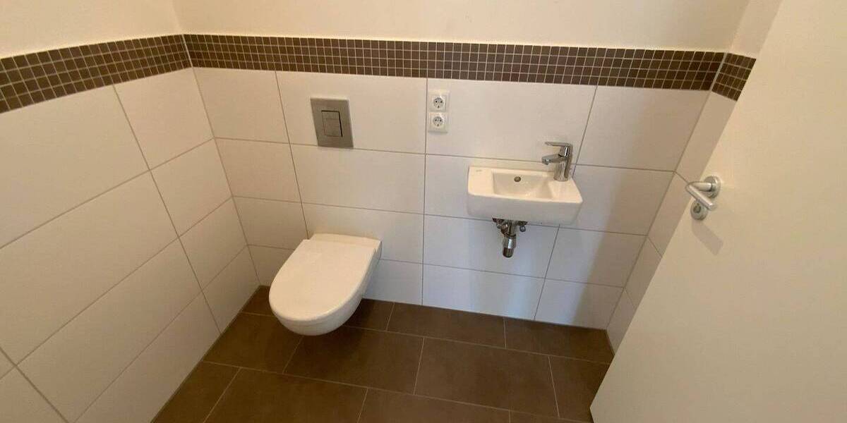 Etagenwohnung Meerbusch Osterath - 3 Zimmer, 98 m&sup2;, 1.415&euro; | Angebot:26246069