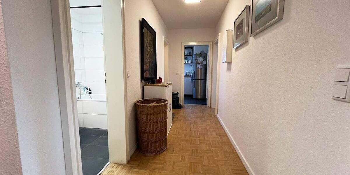 Etagenwohnung Köln Bayenthal - 2 Zimmer, 76 m&sup2;, 1.250&euro; | Angebot:25672154