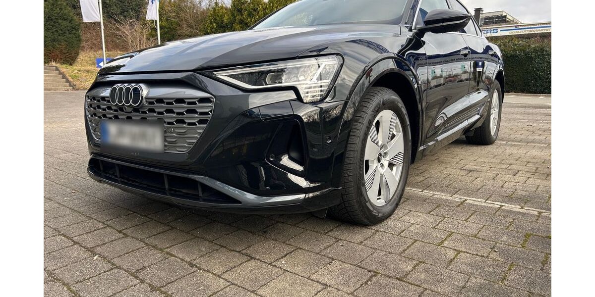 Audi Q8 10.824 km 50.990 &euro; Wuppertal 42349