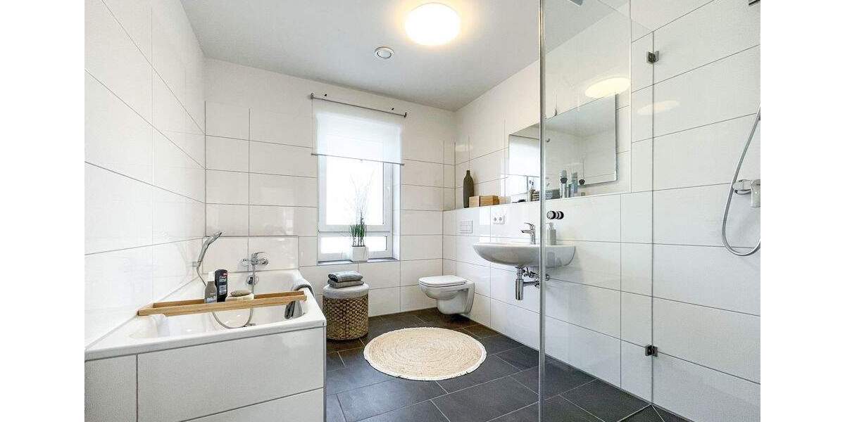 Reihenmittelhaus Leverkusen Steinbüchel - 5 Zimmer, 123 m&sup2;, 579.000&euro; | Angebot:25775761