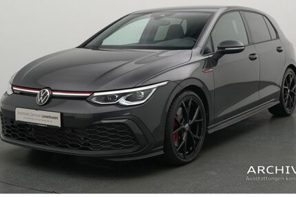 VW Golf 30.465 km 29.988 &euro; Leverkusen 51379