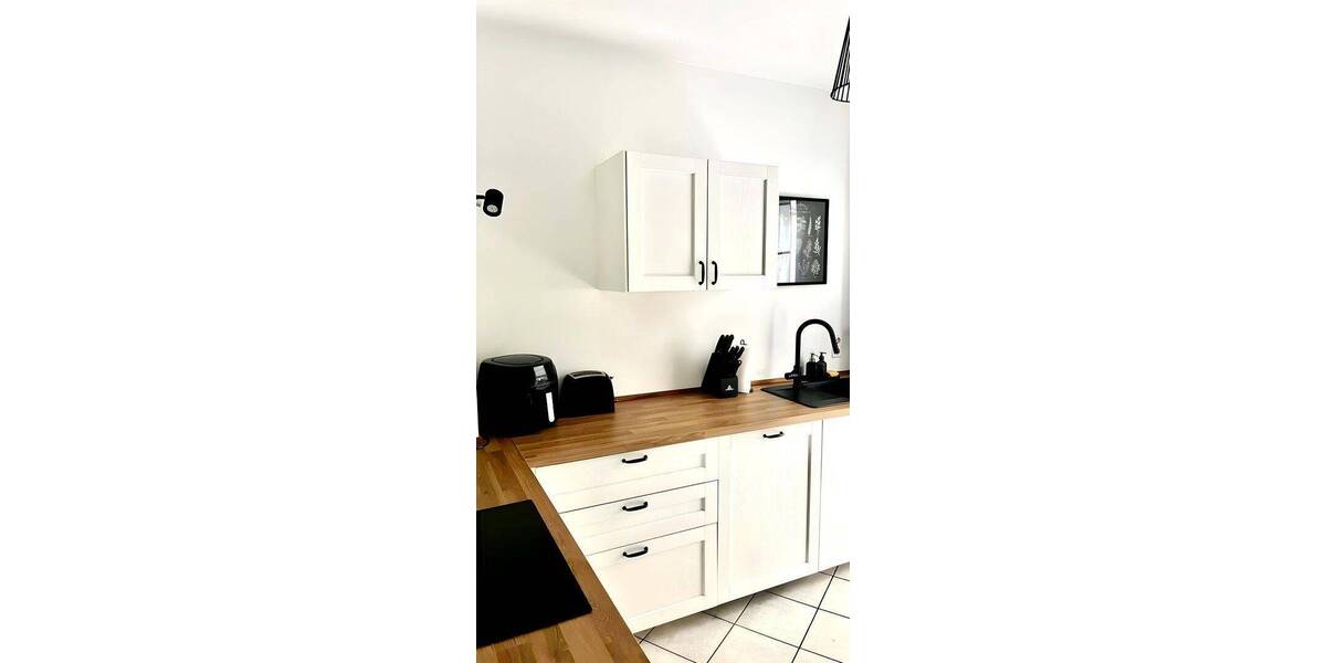 Etagenwohnung Ratingen Zentrum - 3 Zimmer, 95 m&sup2;, 1.300&euro; | Angebot:26825337