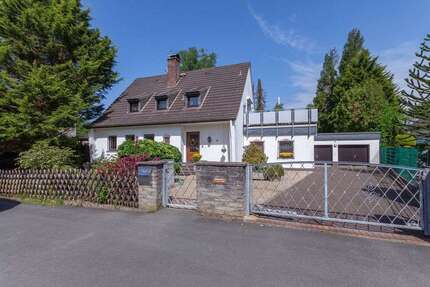 Haus Solingen Aufderhöhe - 5 Zimmer, 215 m&sup2;, 990.000&euro; | Angebot:23674831