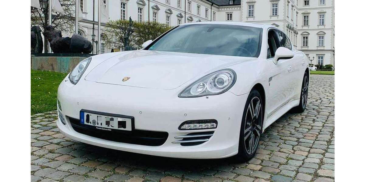Porsche Panamera 135.000 km 31.500 &euro; Köln, Stadt 51143