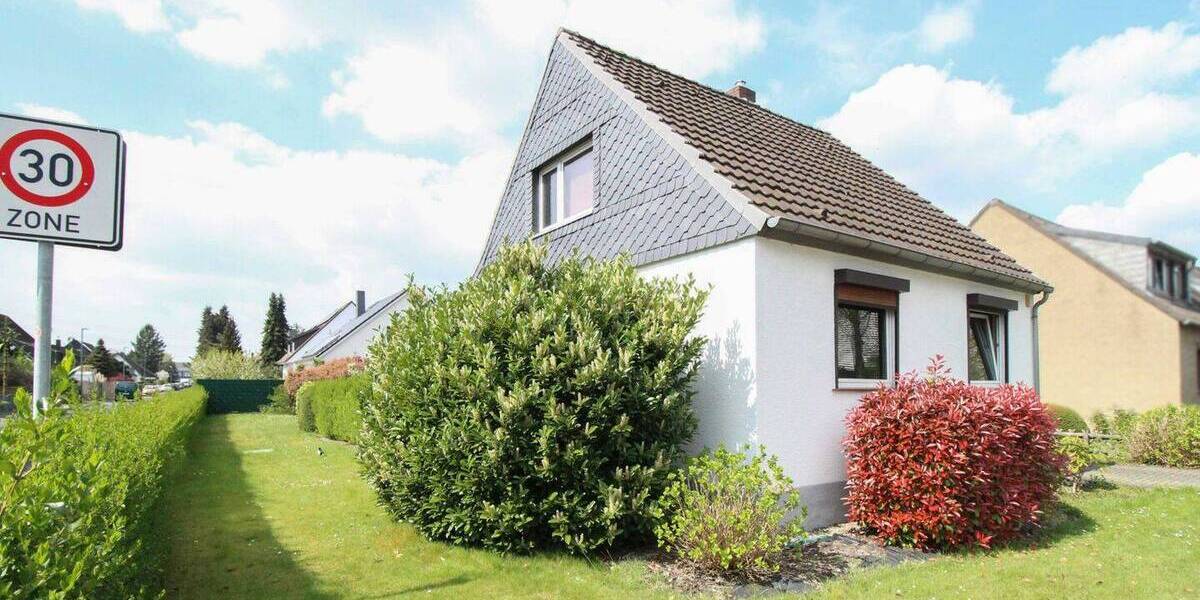 Einfamilienhaus Düsseldorf Vennhausen - 4 Zimmer, 525.000&euro; | Angebot:26275644