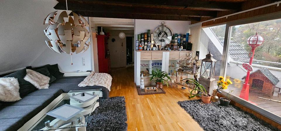 Dachgeschoßwohnung Remscheid Lüttringhausen - 3 Zimmer, 86 m&sup2;, 199.000&euro; | Angebot:24746271