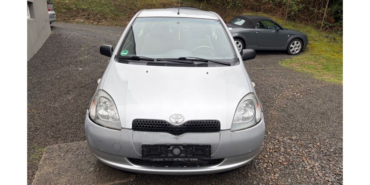 Toyota Yaris 253.000 km 900 &euro; Odenthal 51519