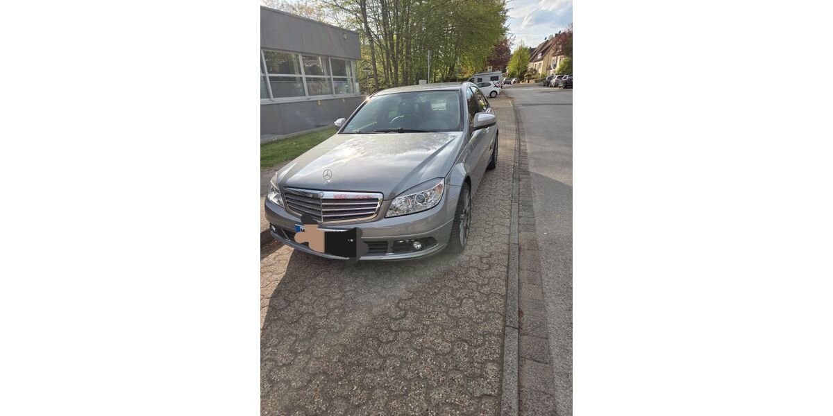 Mercedes-Benz C 180 87.200 km 10.200 &euro; Wülfrath 42489