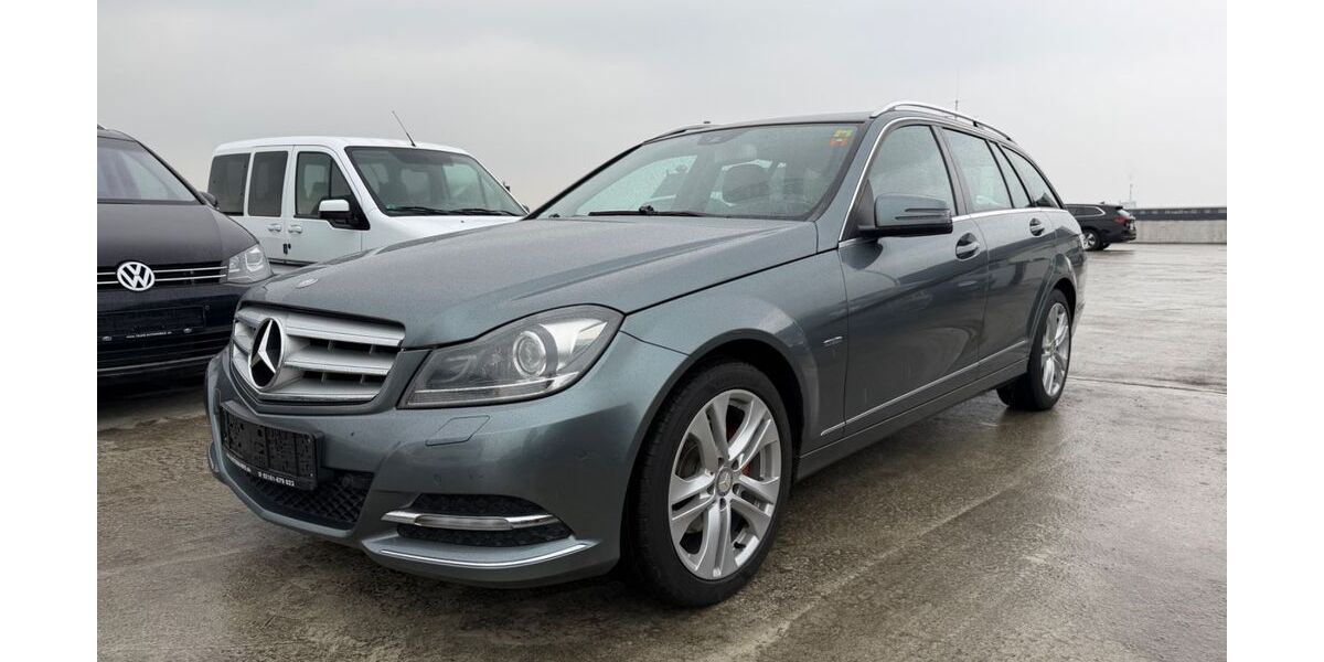 Mercedes-Benz C 200 194.000 km 7.950 &euro; Neuss 41462