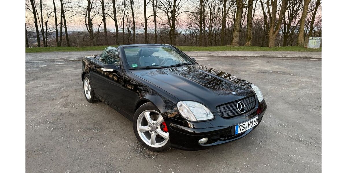 Mercedes-Benz SLK 320 136.000 km 11.500 &euro; Remscheid 42857