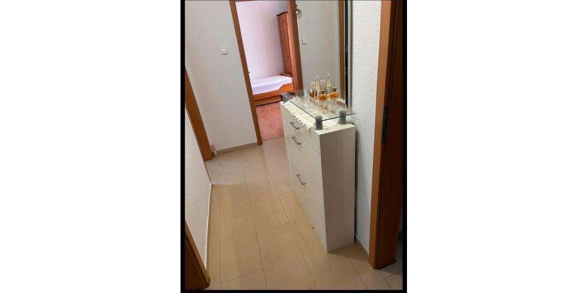 Etagenwohnung Köln Kalk - 3 Zimmer, 65 m&sup2;, 1.300&euro; | Angebot:25995517