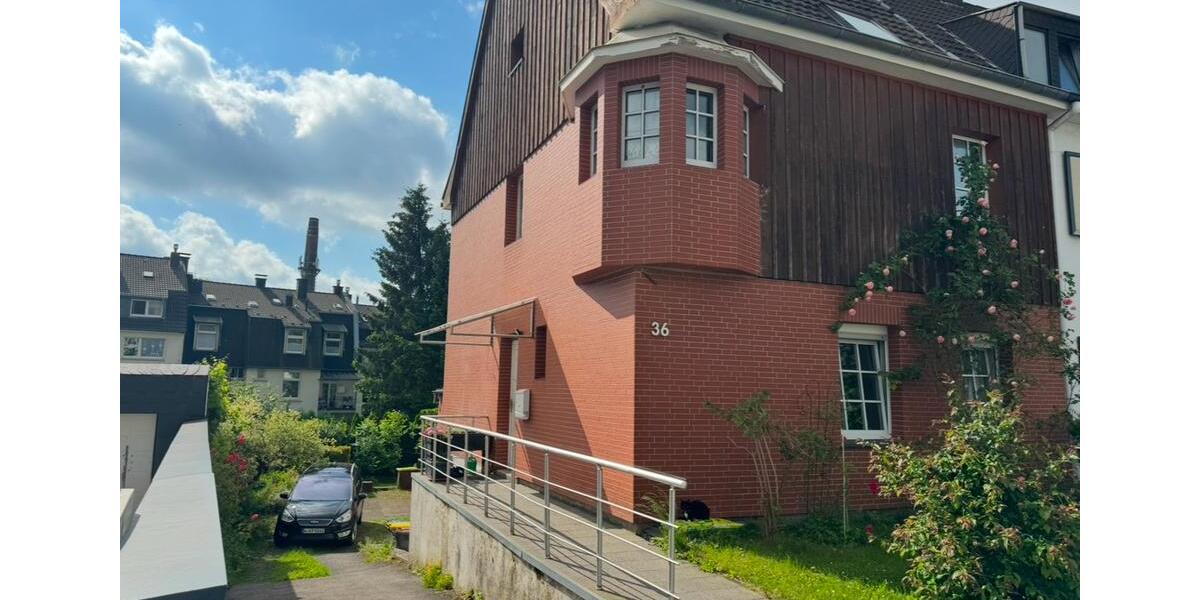 Reihenhaus Wuppertal Barmen - 8 Zimmer, 202 m&sup2;, 450.000&euro; | Angebot:26213244