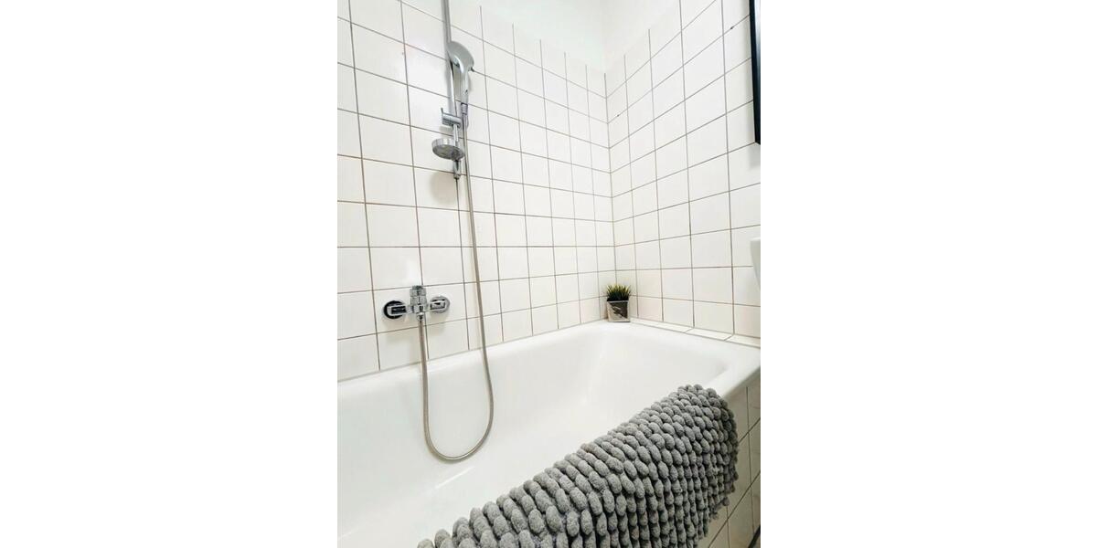 Etagenwohnung Düsseldorf Flingern Süd - 2 Zimmer, 55 m&sup2;, 1.450&euro; | Angebot:26704969