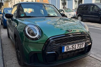 Mini Cooper 48.400 km 22.300 &euro; Düsseldorf 40215